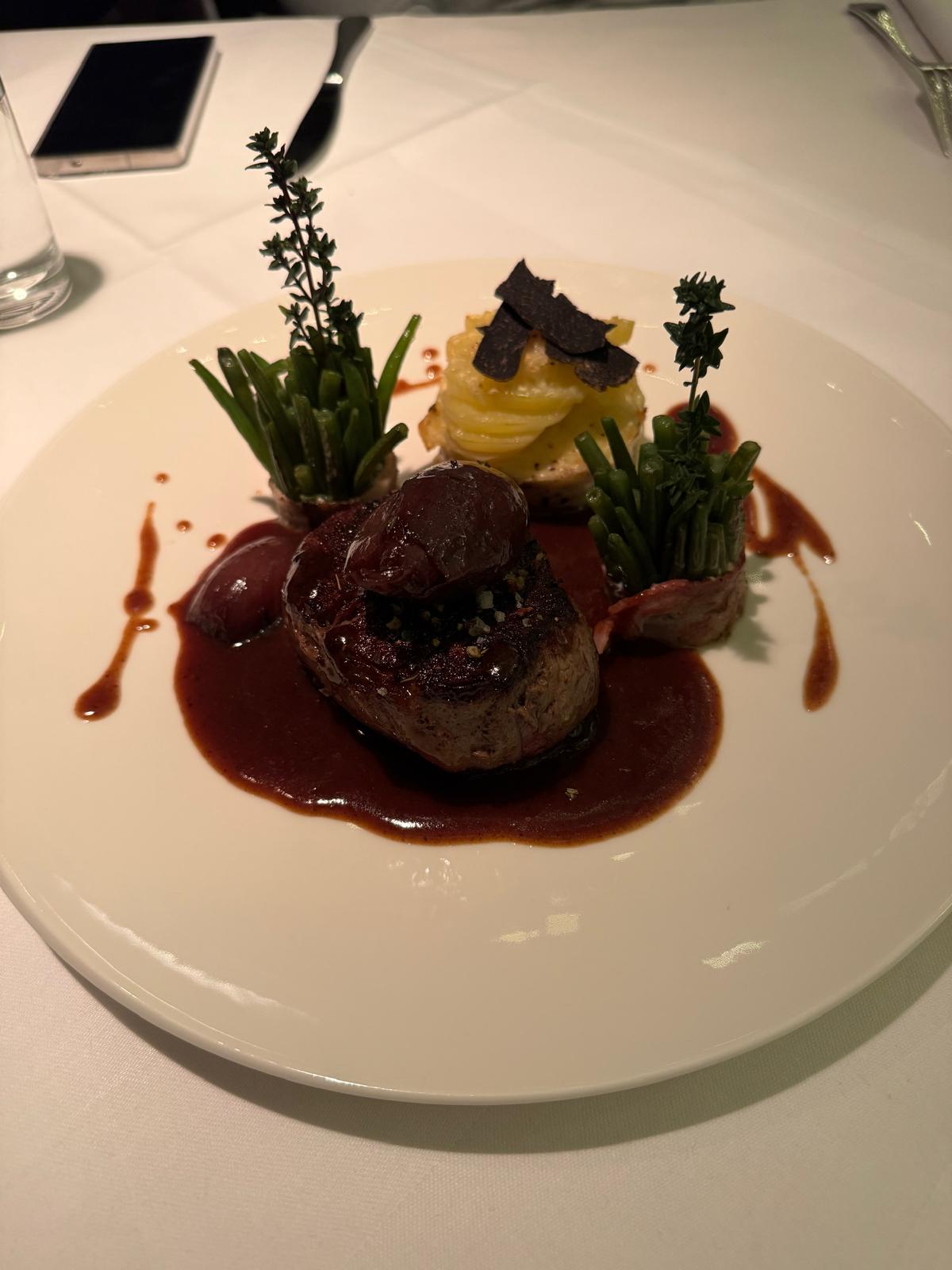 PHOTO-2026-02-16-19-42-52 Berghütte Speise